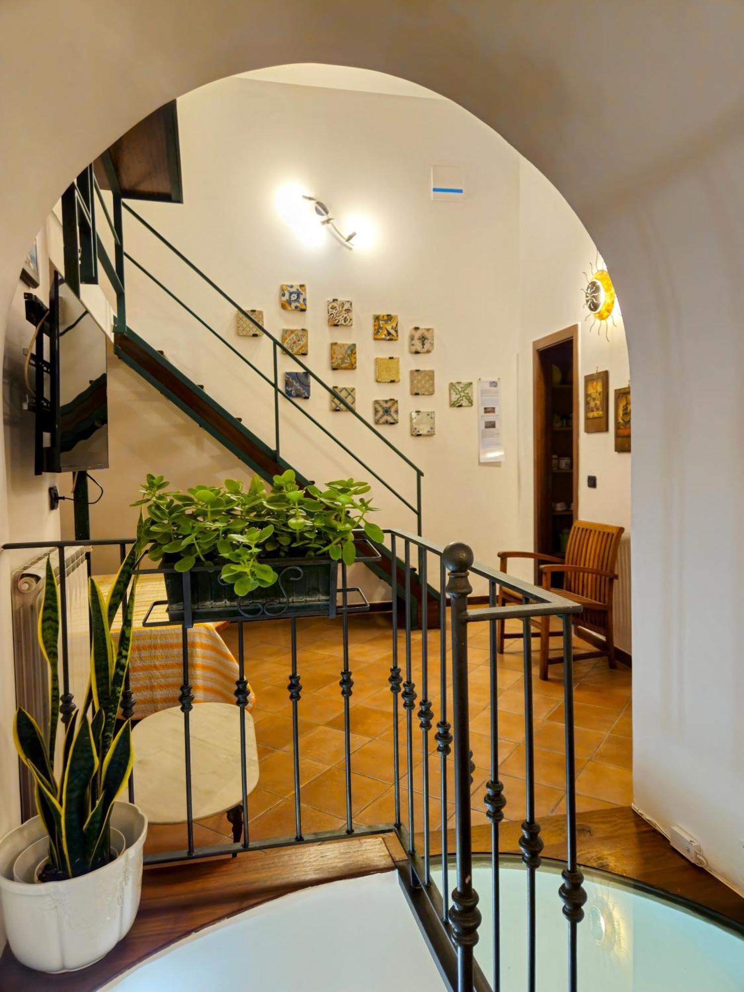 Apartmán Segreta Catalana Neapol Exteriér fotografie